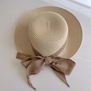 Straw hat